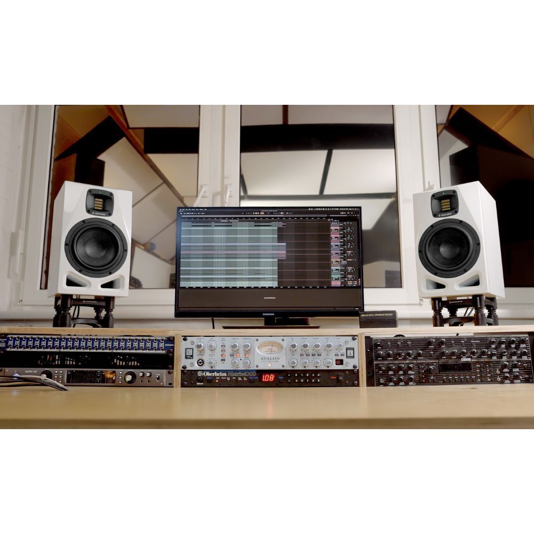 Adam Audio A7V 7-inch Powered 2-Way Studio Monitor (White)