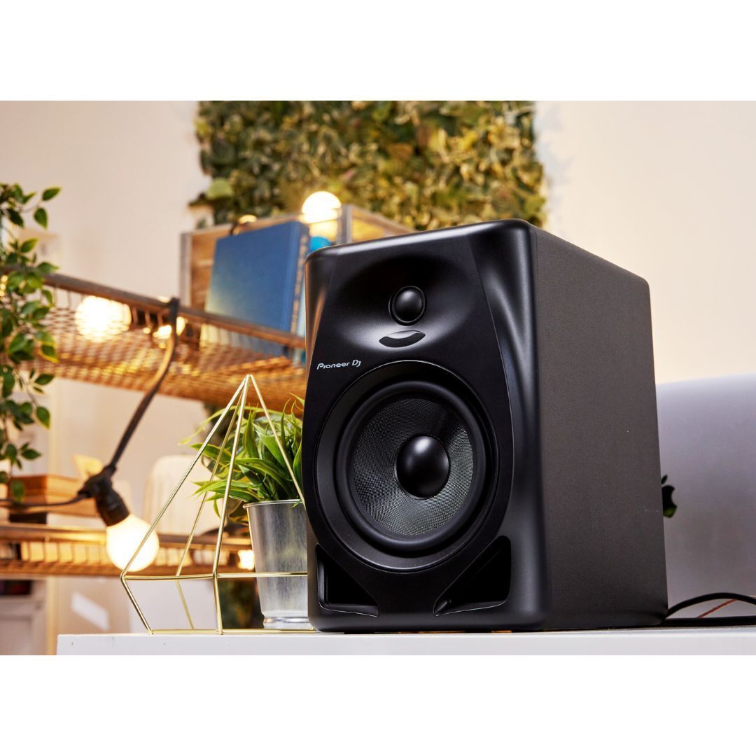 Pioneer DJ DM-50D 25W 5 in. Desktop Active Monitor Speakers (Pair, Black)