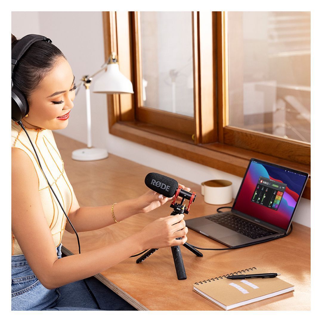 Rode VMGOIIH On-Camera USB Microphone with Helix Shock Mount