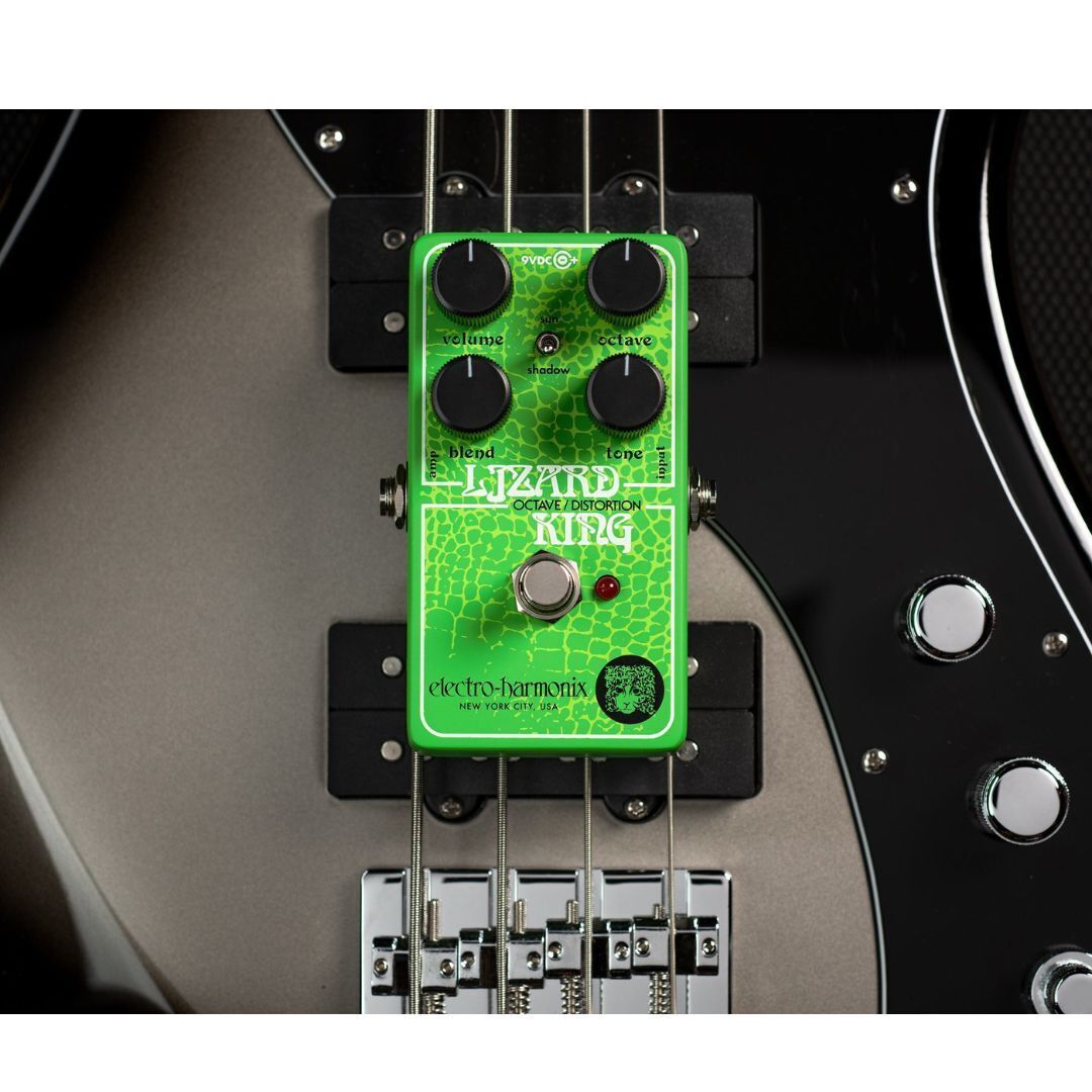 Electro-Harmonix Lizard King Octave Fuzz Pedal for Bass