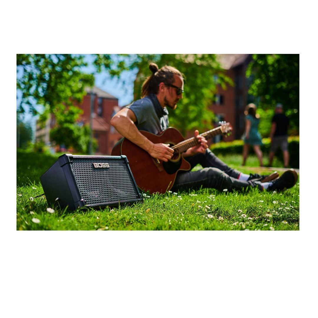 Boss CUBE Street 2-2x6.5 Inch 10-watt Battery Powered Combo Amp - Black