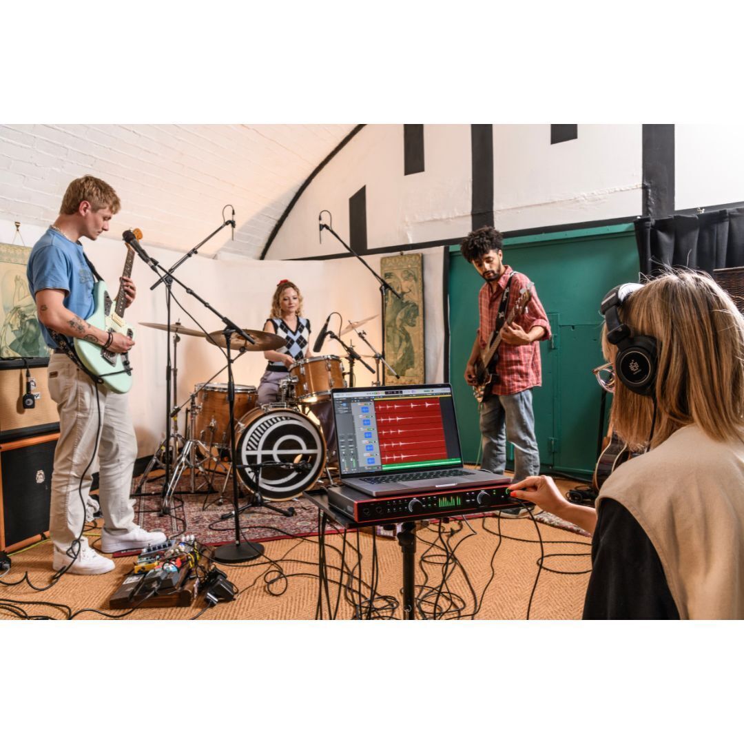 Focusrite Scarlett 18i20 4G (4th Generation) 18-in, 20-out USB Audio Interface