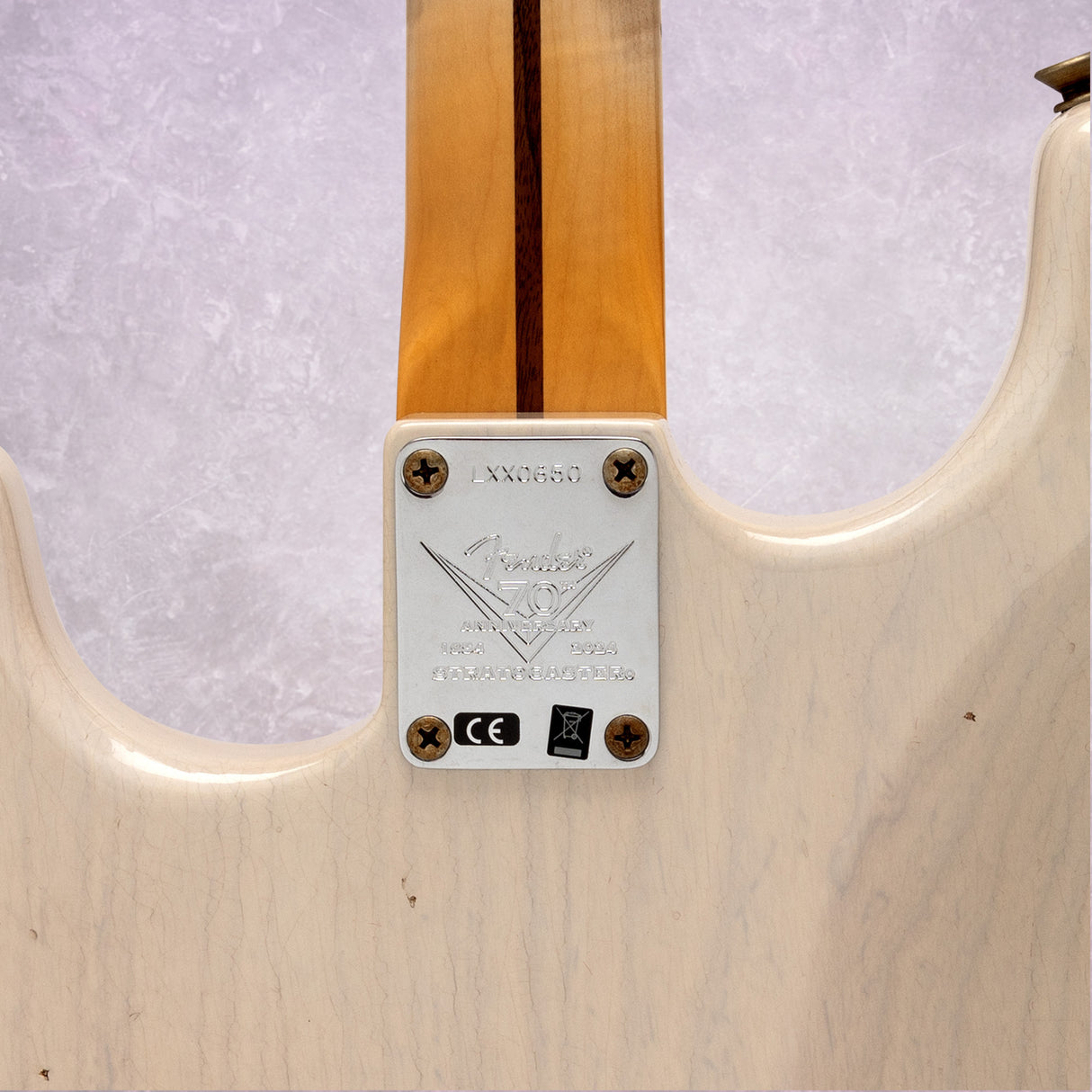 Fender Ltd. Ed. 1954 Hardtail Stratocaster, Journeyman Relic, Aged White Blonde