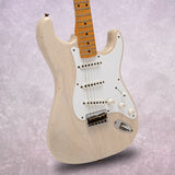 Fender Ltd. Ed. 1954 Hardtail Stratocaster, Journeyman Relic, Aged White Blonde