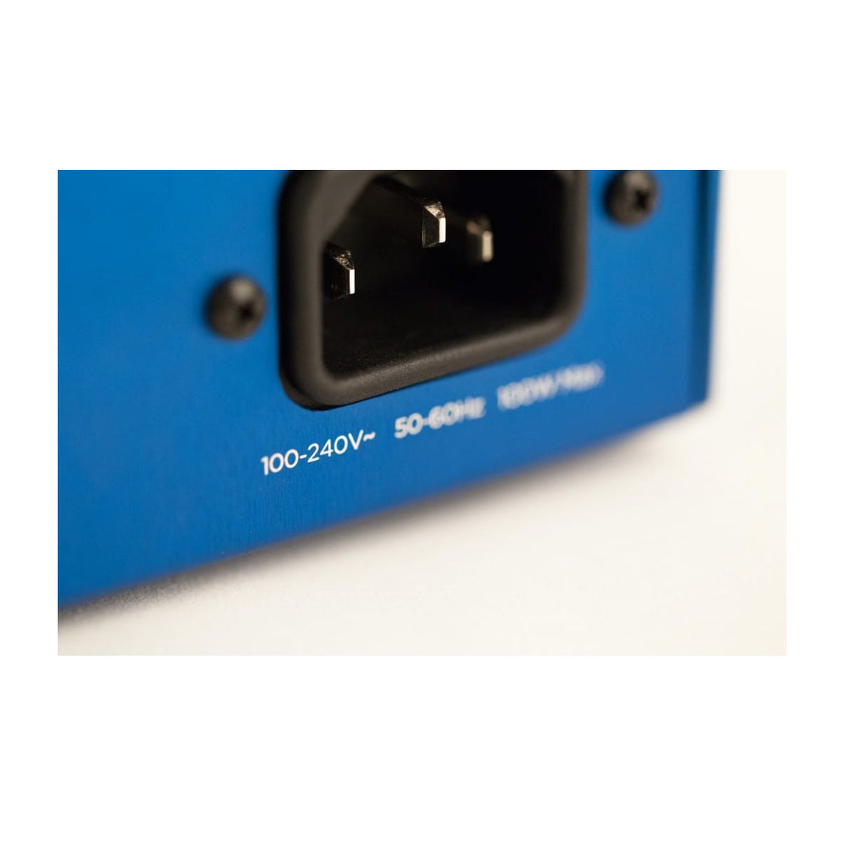 Strymon Zuma High Current DC Power Supply with 9 Isolated Outputs
