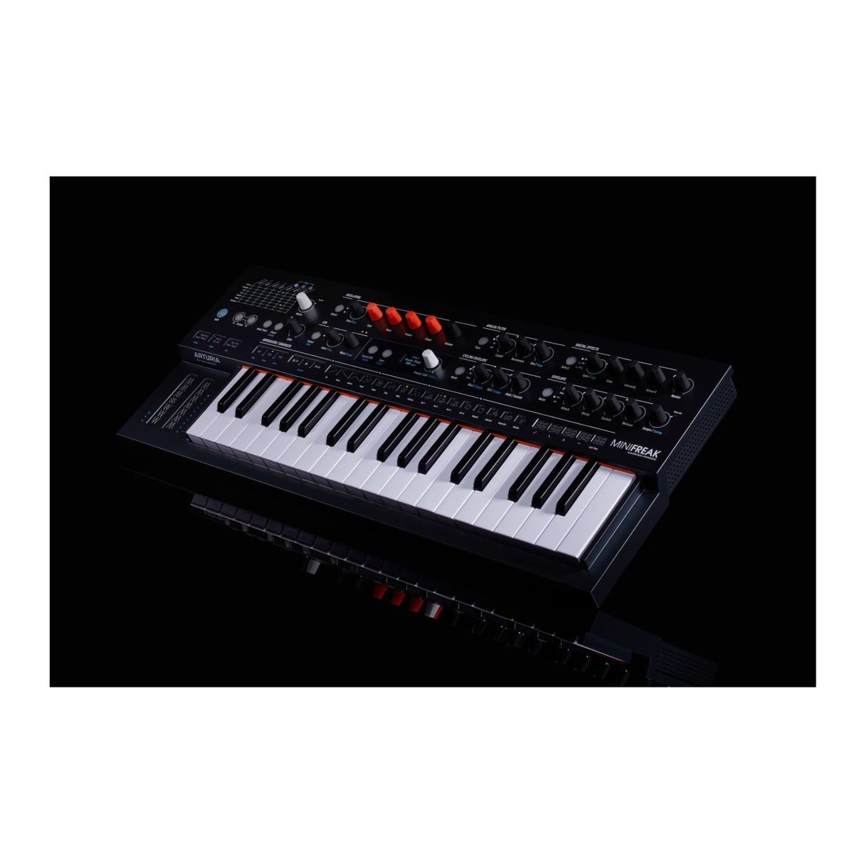 Arturia MiniFreak 37-Key Hybrid Synthesizer with 6-Voice Polyphony