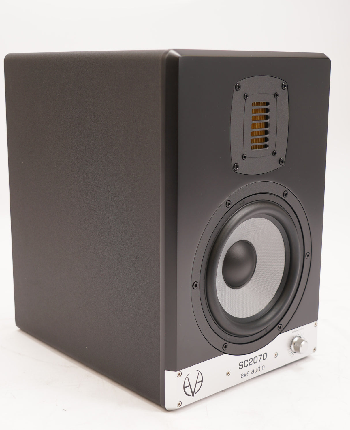 EVE Audio SC2070 2-Way 7 in. + XL AMT 250W Active Monitor for Nearfield and Midf (Used)