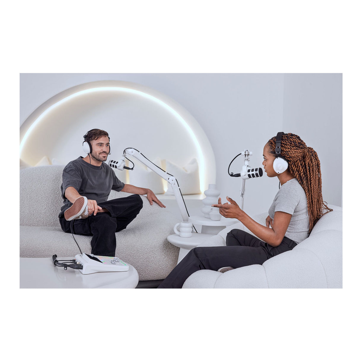 RODE PSA1+ Professional Studio Boom Arm with Precise Positioning (Purple)