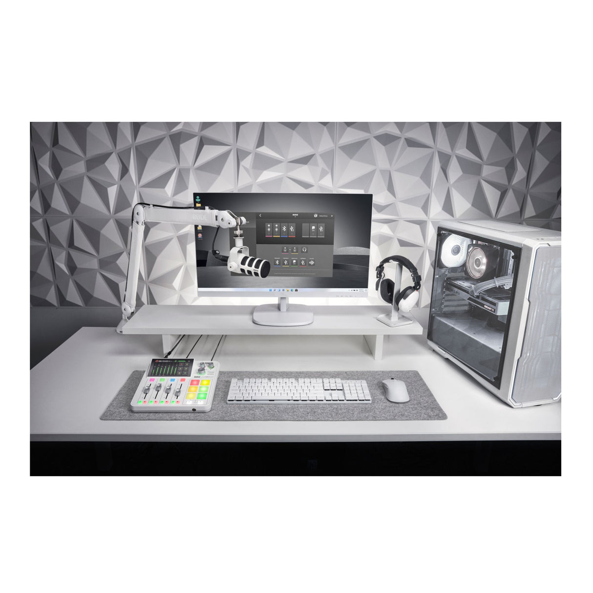 RODE PSA1+ Professional Studio Boom Arm with Precise Positioning (Orange)