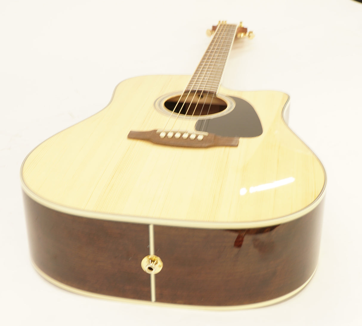 Takamine GD51CE-NAT Dreadnought Cutaway Acoustic-Electric Guitar, Natural (Used)
