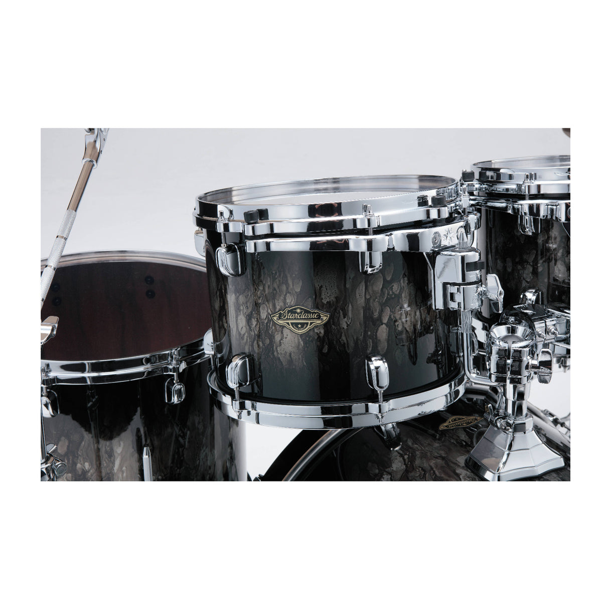 TAMA Starclassic Walnut/Birch 5-Piece Drum Set Shell Pack with 22-Inch Bass Drum