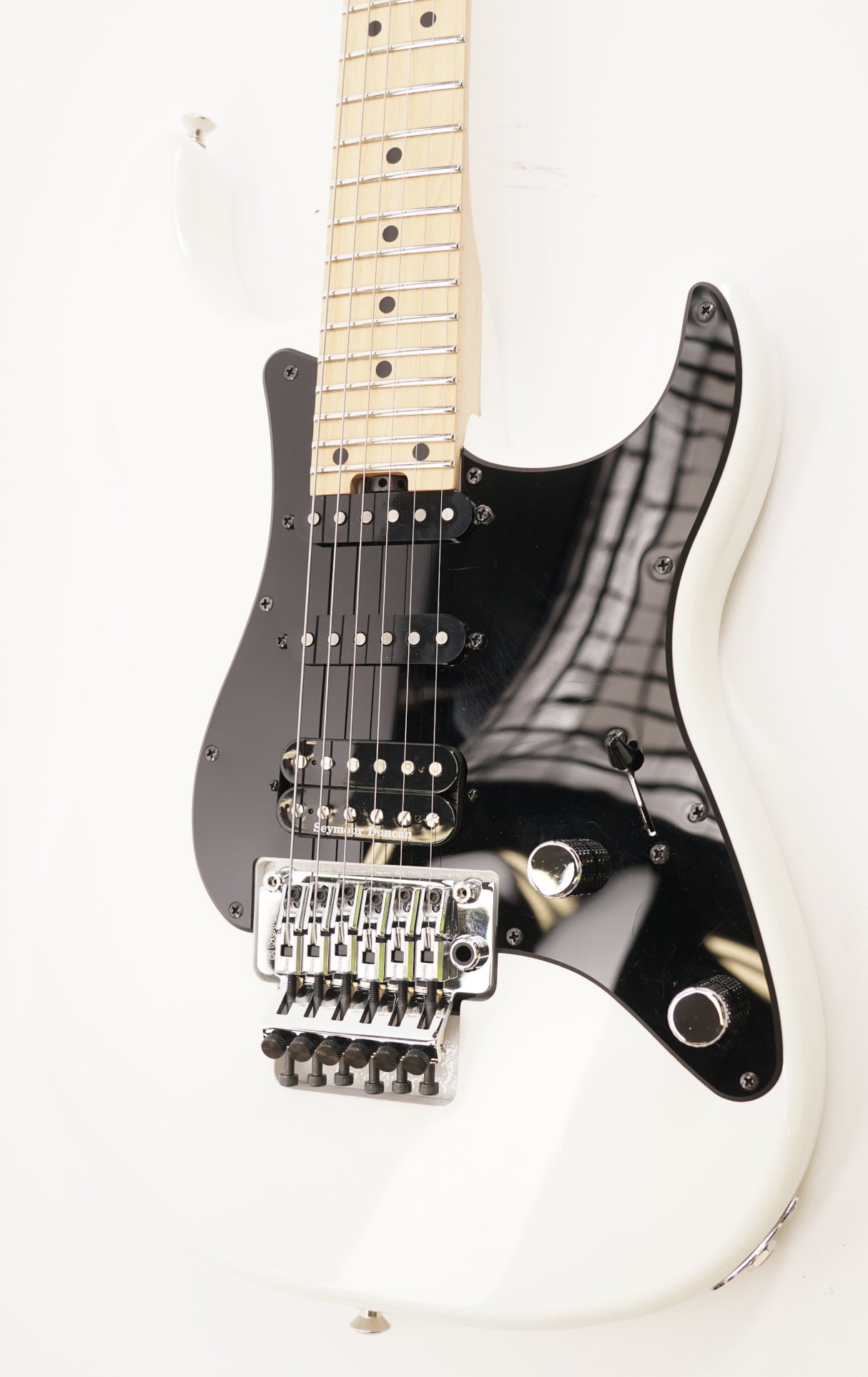 Charvel MJ SoCal Style 1 HSS FR M Electric Guitar - Snow White (Used)