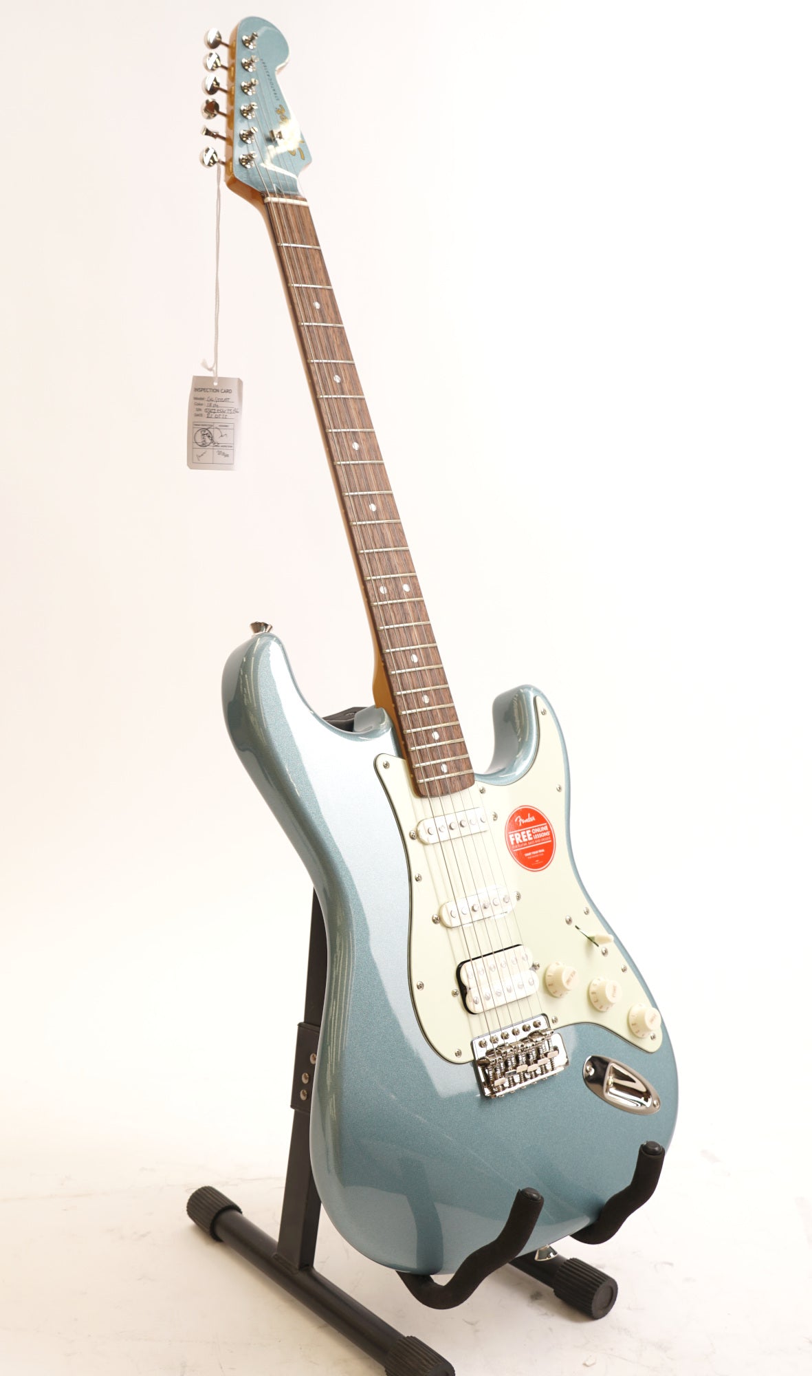 Fender Squier Limited Edition Classic Vibe '60s Strat HSS (Ice Blue Metallic) (Used)