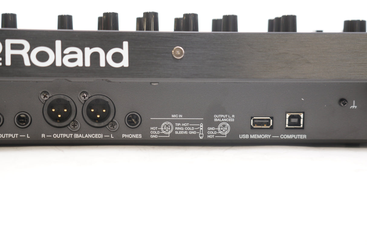 Roland JUPITER-XM 37-Note Slim Keyboard Synthesizer with Bluetooth MIDI (Used)