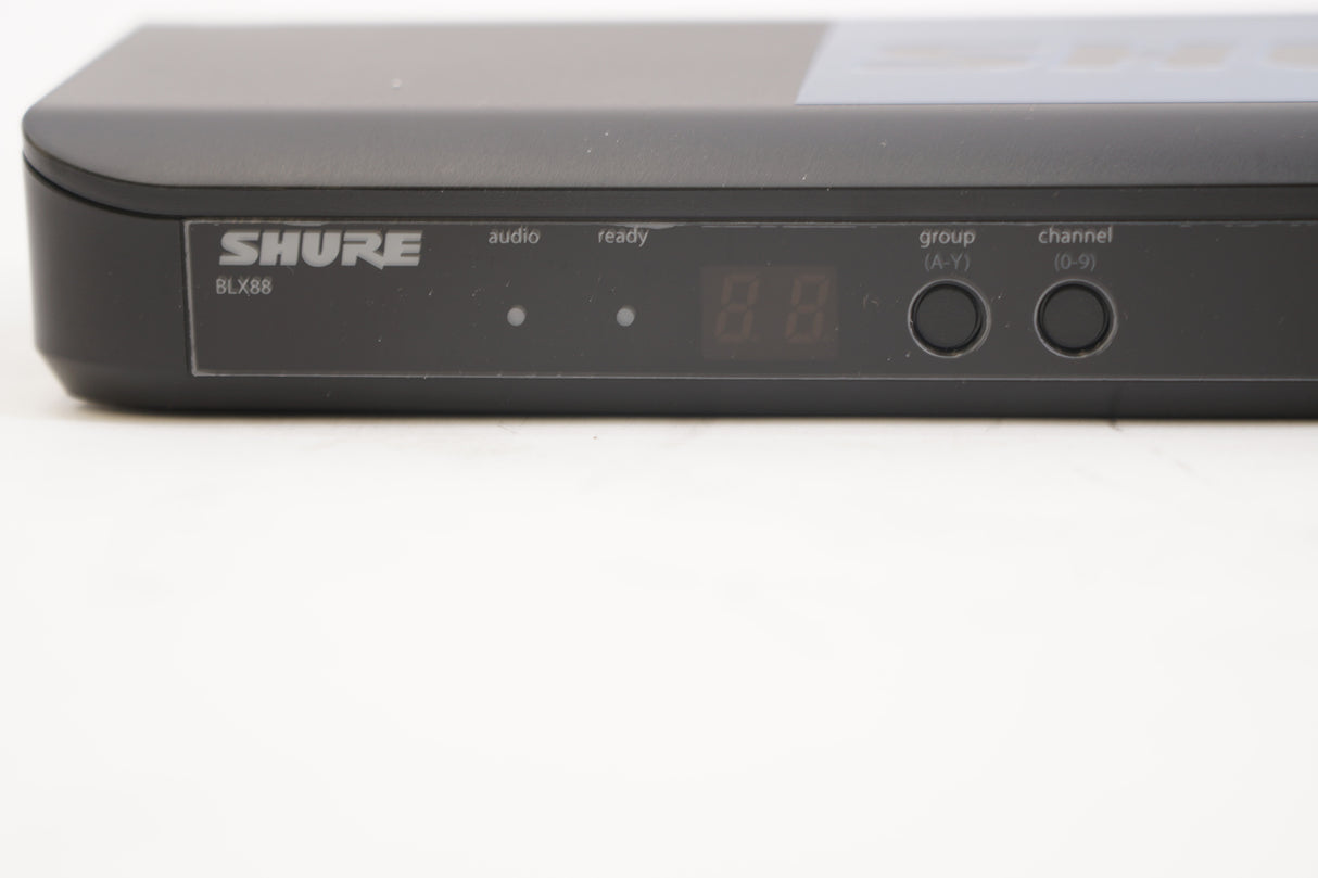 Shure BLX288/PG58 Wireless Vocal System with PG58 Handheld Transmitters, J11 Frequency Band (Used)