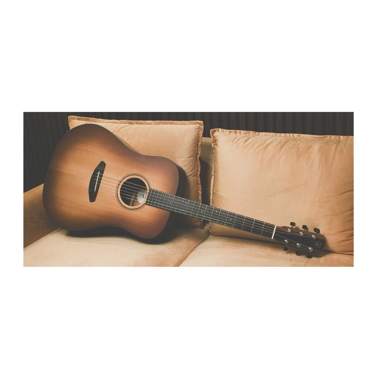 Breedlove Roots Dreadnought 6-String Acoustic Electric Guitar (Satin Edgeburst)