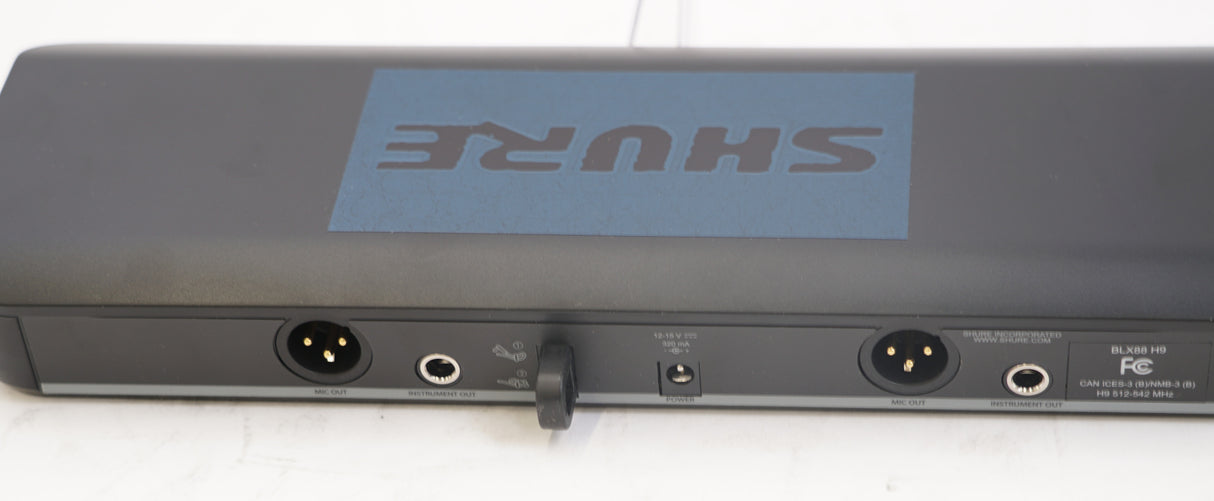 Shure BLX288/B58 Precision-Engineered Wireless Handheld Microphone System with H9 Frequency Band (Used)