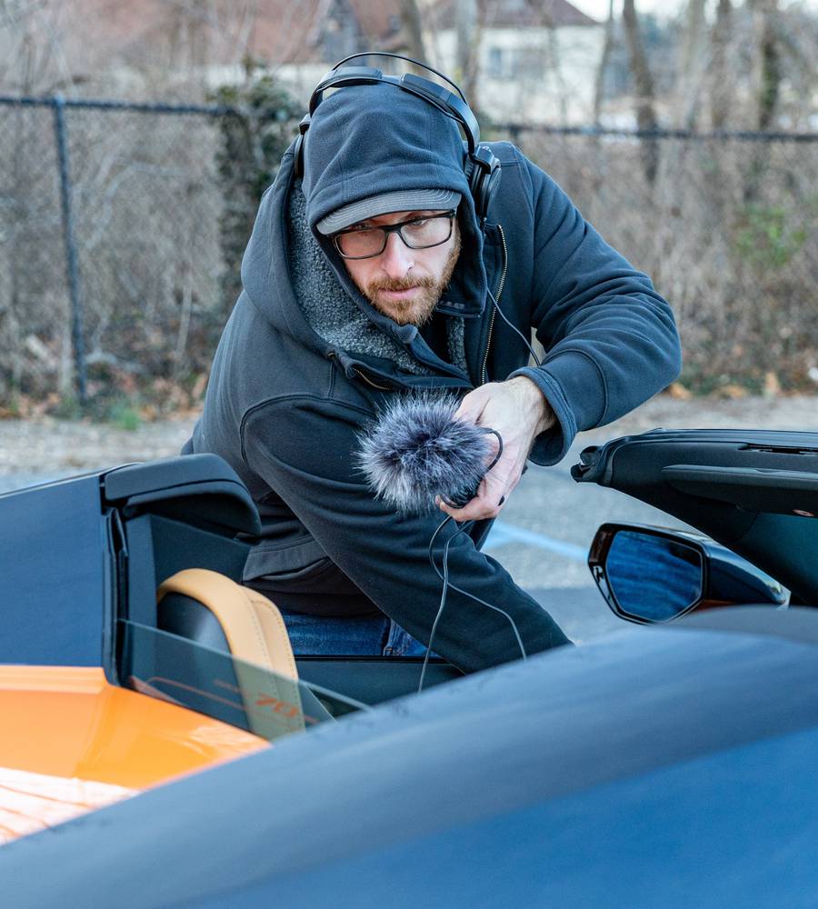 Zoom H1essential Stereo Handy Recorder and Hairy Windscreen Bundle