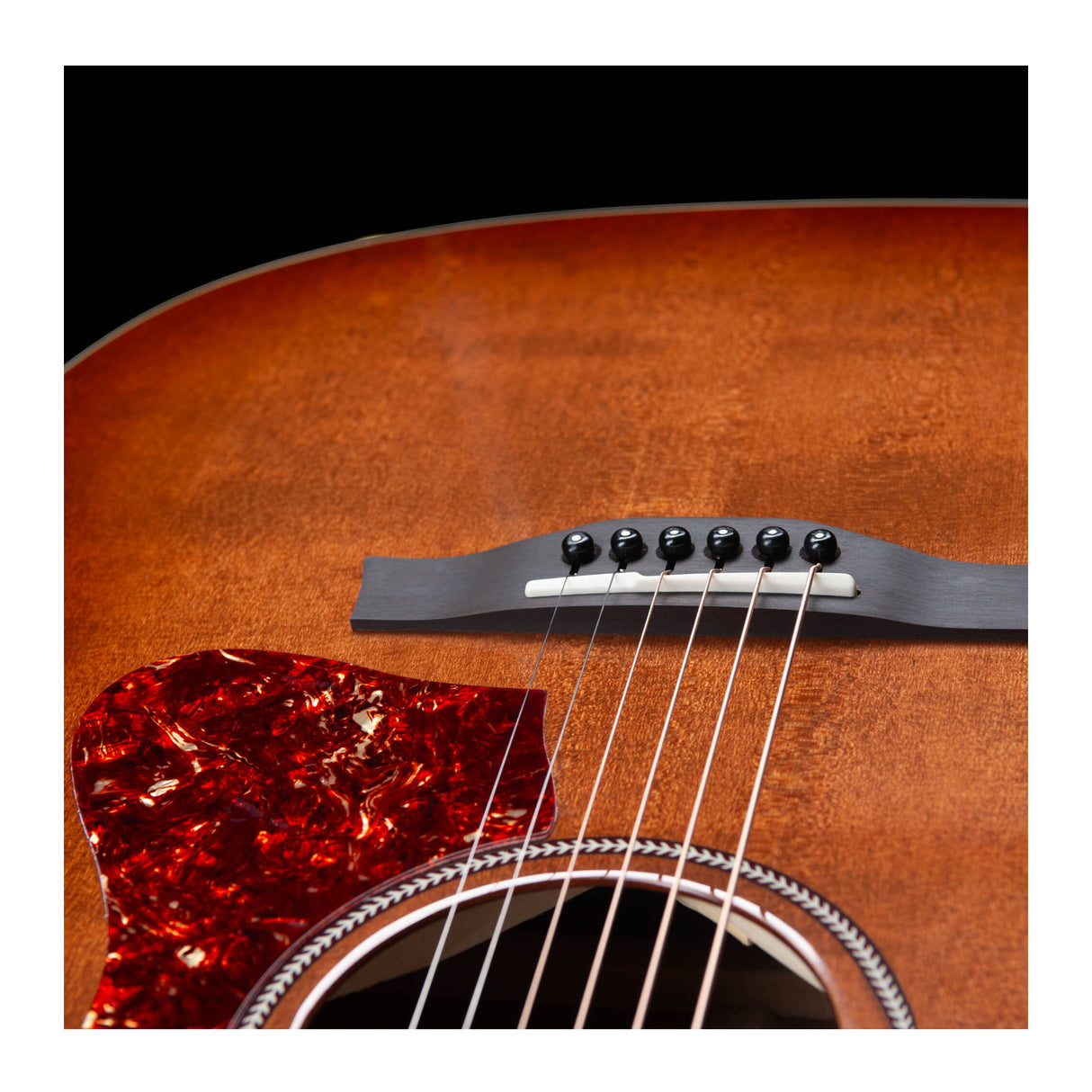 Godin Century Maho Cognac with Solid Cedar Top and Fishman Pickup (Rustic EQ)
