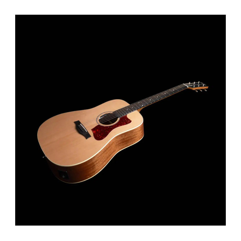 Godin Century Maho Nat EQ with Solid Cedar Top and Fishman Pickup (Natural)