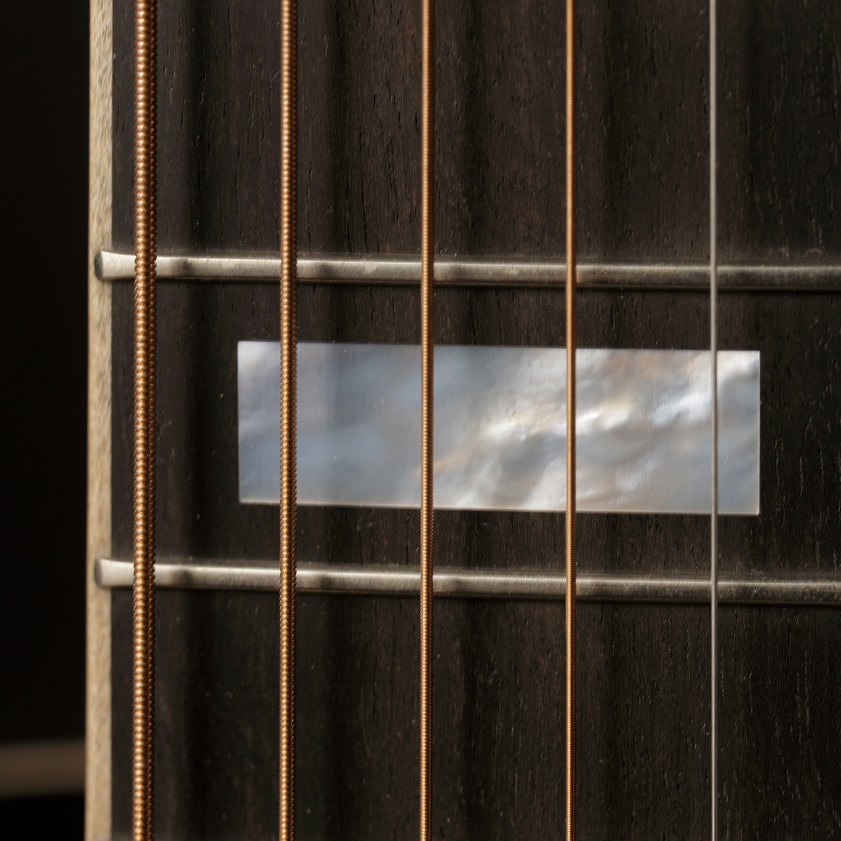 Hodaka AH18EMO Auditorium; Solid Mahogany Back and Sides; Midnight Ocean Finish