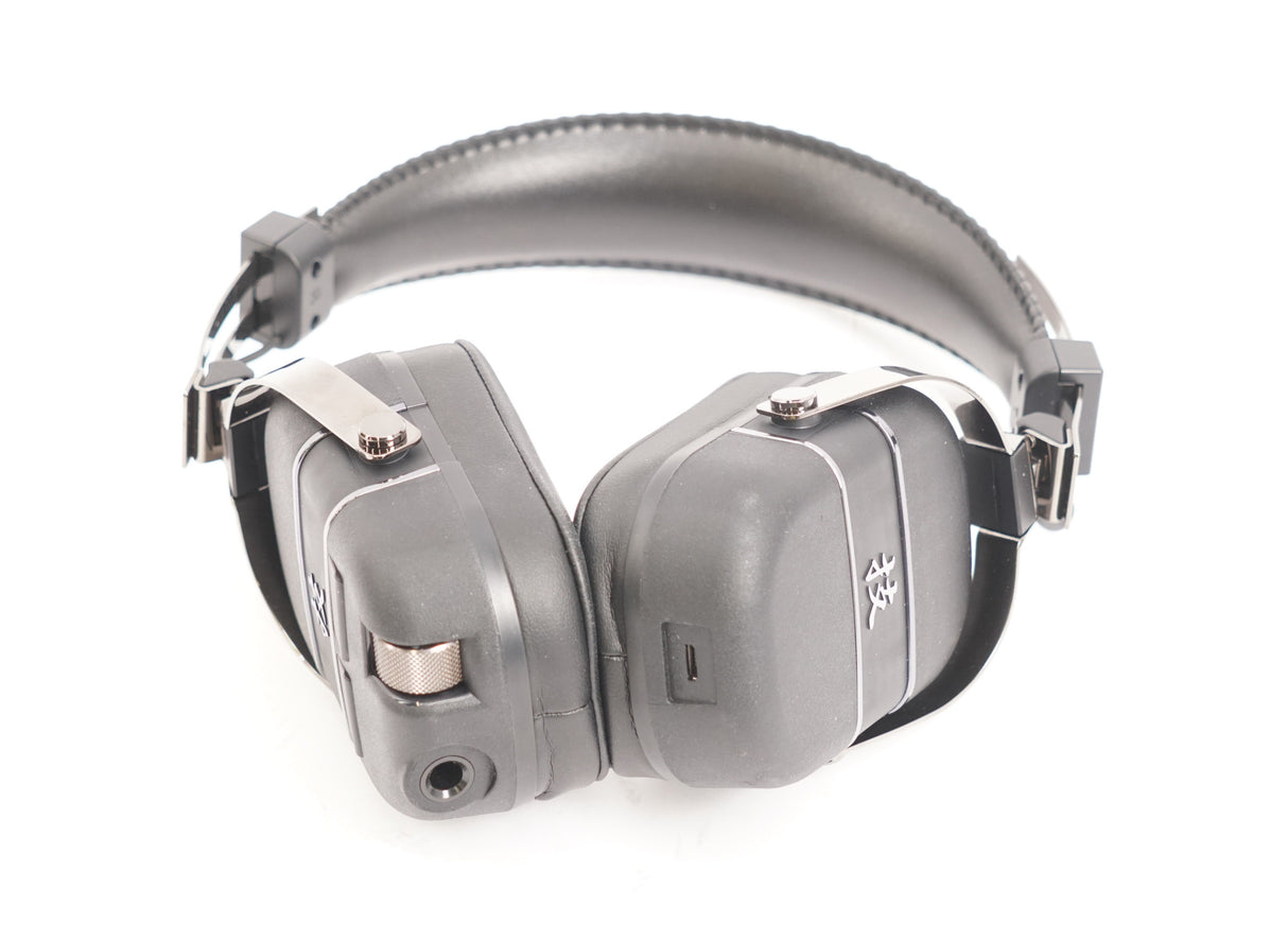 BOSS WAZA-Air Bass Wireless Personal Bass Amplification System (Black) (Used)