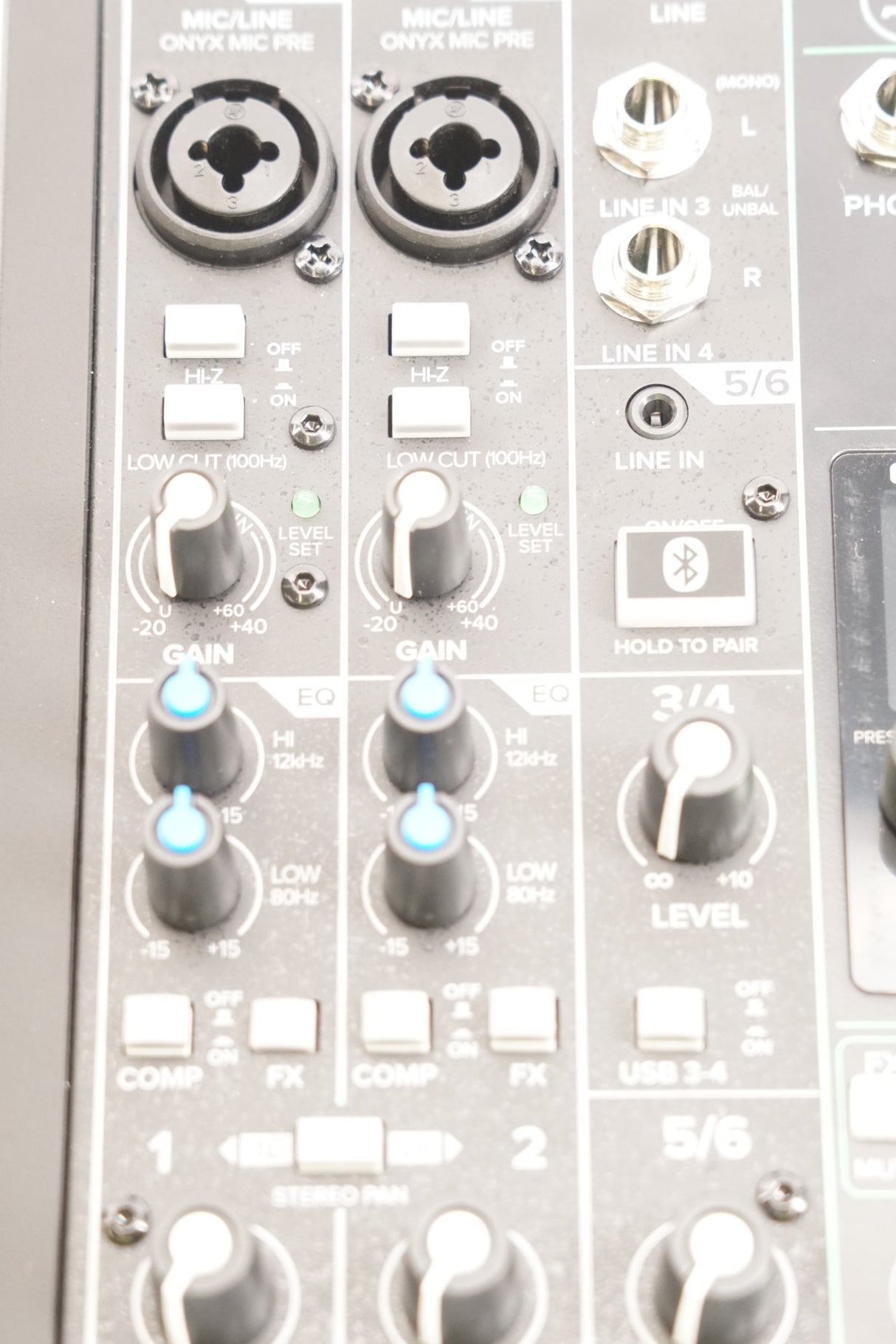 Mackie ProFX6v3 Plus 6 Channel Bluetooth Black Analog Mixer with Enhanced FX (Used)