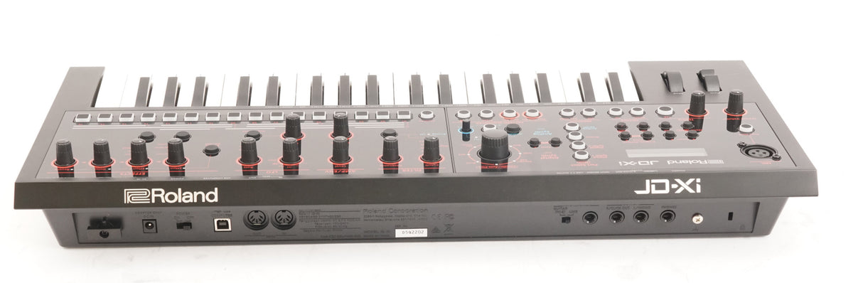 Roland JD-XI 37-Key Interactive Analog/Digital Crossover Synthesizer (Black) (Used)
