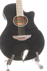 Yamaha APX600BL Thinline Acoustic-Electric Guitar (Black) Bundle with Gig Bag (Used)