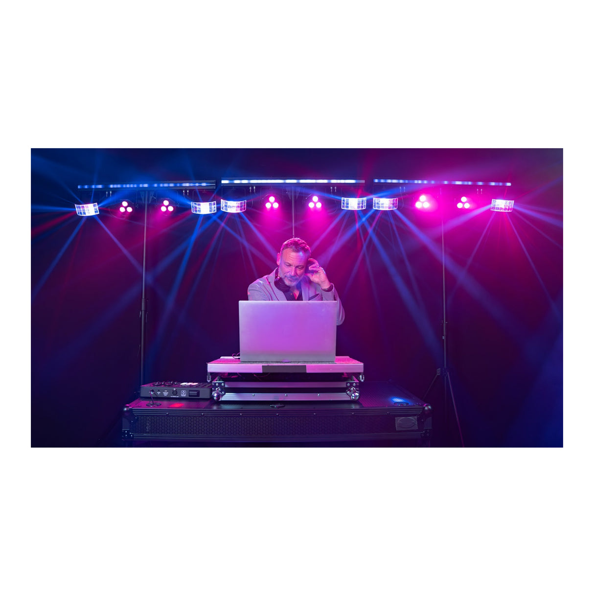 Chauvet DJ GigBar 3 ILS 3-in-1 LED Lighting System