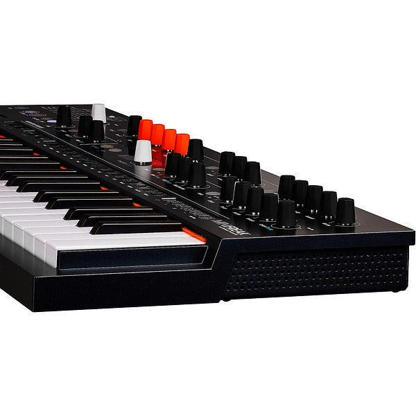 Arturia MiniFreak 37-Key Hybrid Synthesizer with 6-Voice Polyphony