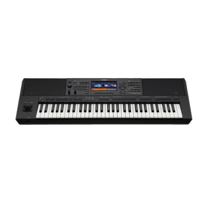 Yamaha 61-key mid-level arranger keyboard